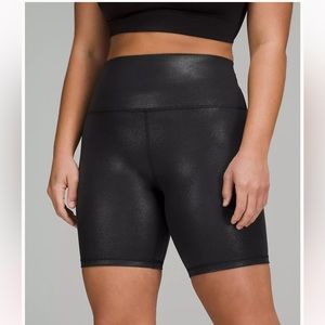 Lululemon Wunder Train Shorts HR 8 inch Foil LW7BSWS New With Tags